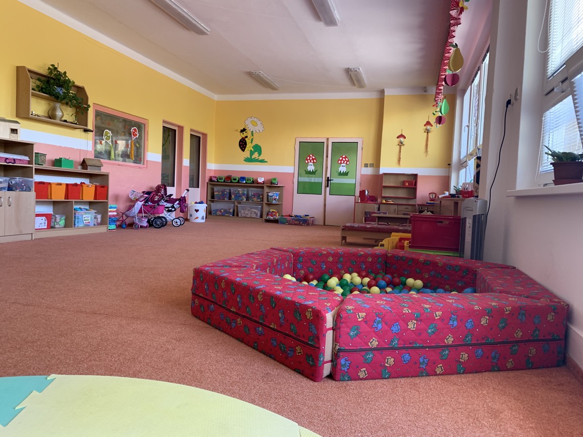 F18D5EB8-CC15-4C11-B384-5FD424A9FB22